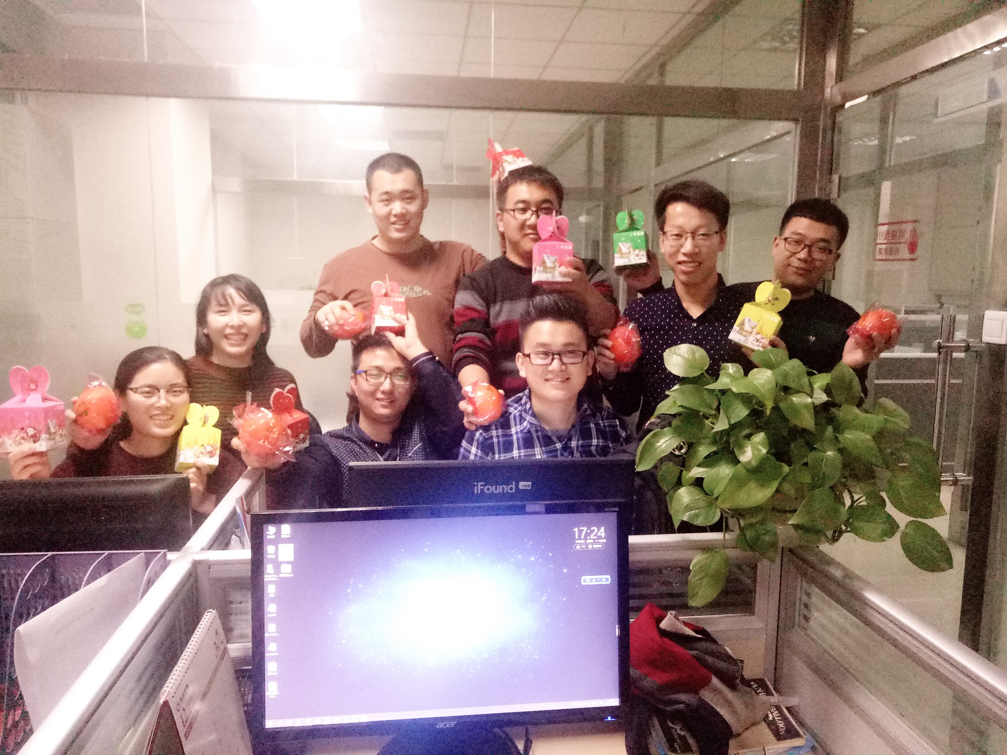 圣诞节最好的礼物是，遇到你们